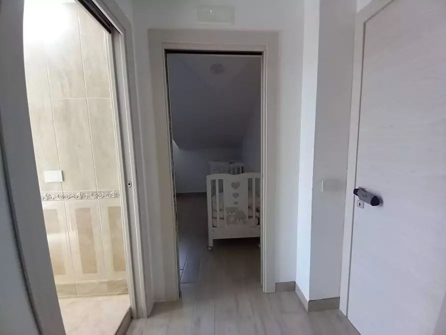 Immagine 19 di Casa bifamiliare in vendita  in CORSO italia a Villaricca