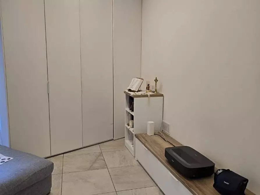 Immagine 22 di Villa in vendita  in VIA bellinzona a Como