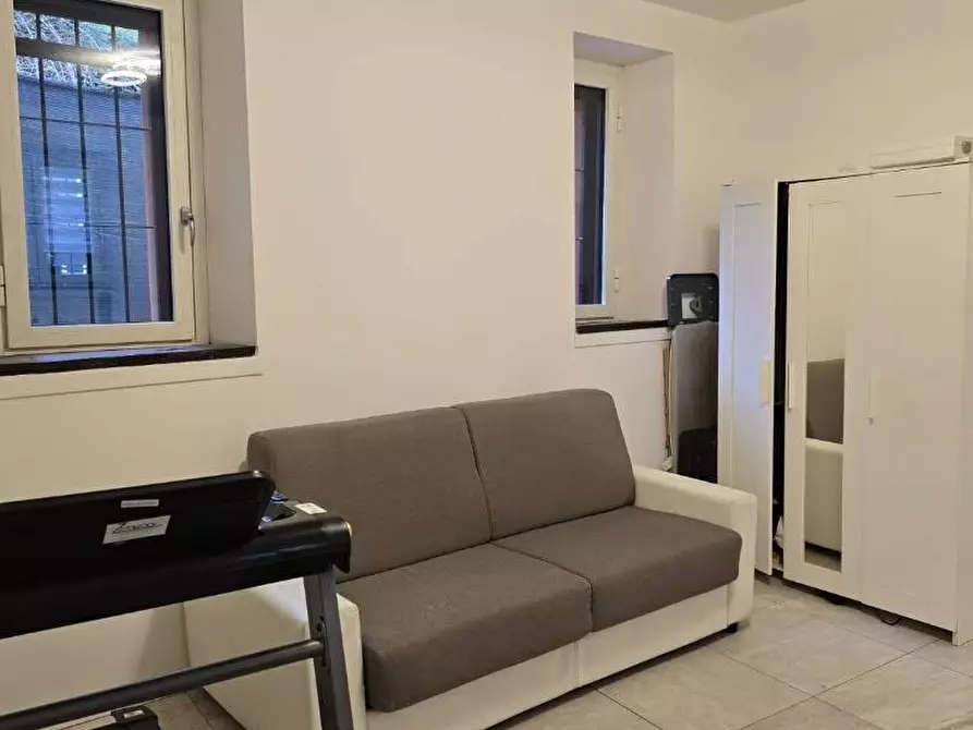 Immagine 25 di Villa in vendita  in VIA bellinzona a Como