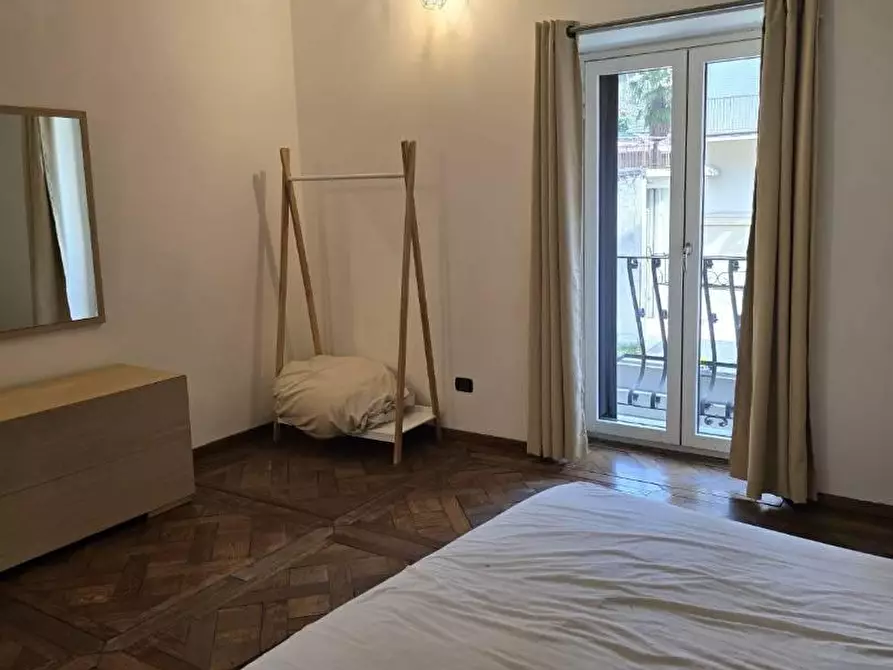 Immagine 7 di Villa in vendita  in VIA bellinzona a Como