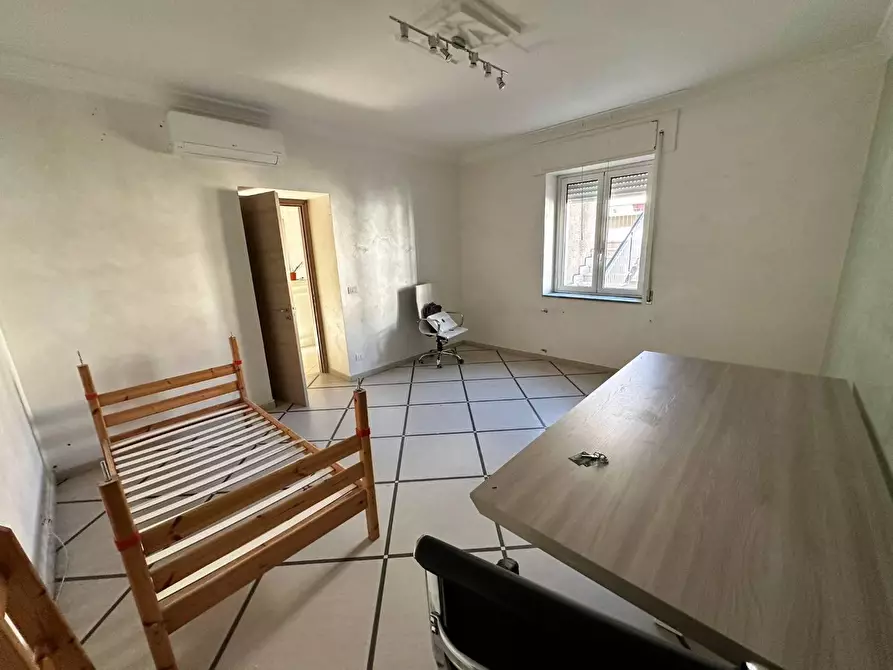 Immagine 1 di Appartamento in vendita  in VIA zara a Falerna