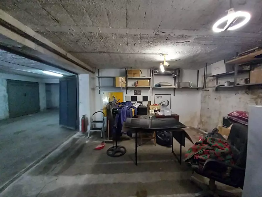 Immagine 15 di Box auto in vendita  in VIA napoli a Villaricca