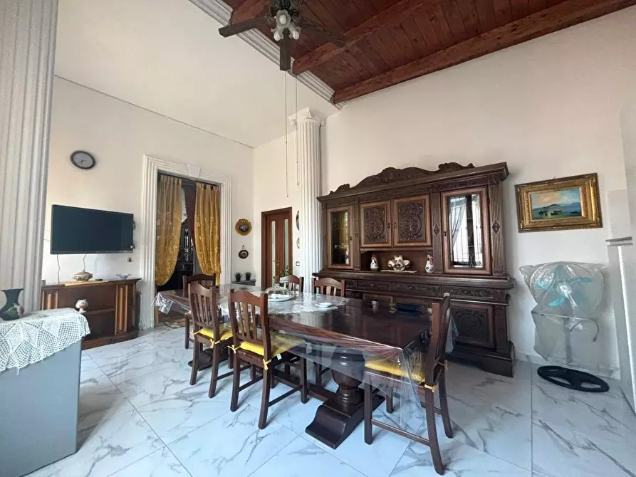 Immagine 11 di Villa in vendita  in VIA lenin a Castel Volturno