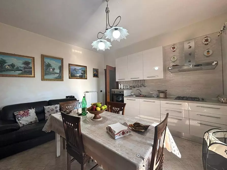 Immagine 21 di Villa in vendita  in VIA lenin a Castel Volturno