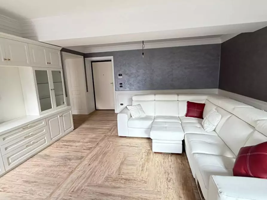 Immagine 2 di Appartamento in vendita  in PIAZZA stocco a Lamezia Terme