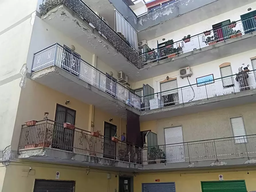 Immagine 1 di Appartamento in vendita  in VIA salvatore rosa a Qualiano