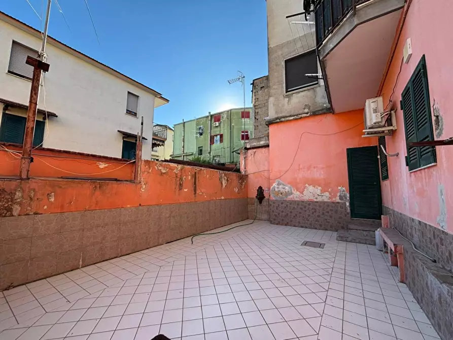 Immagine 4 di Locale commerciale in vendita  in VIA leonardo da vinci a Melito Di Napoli