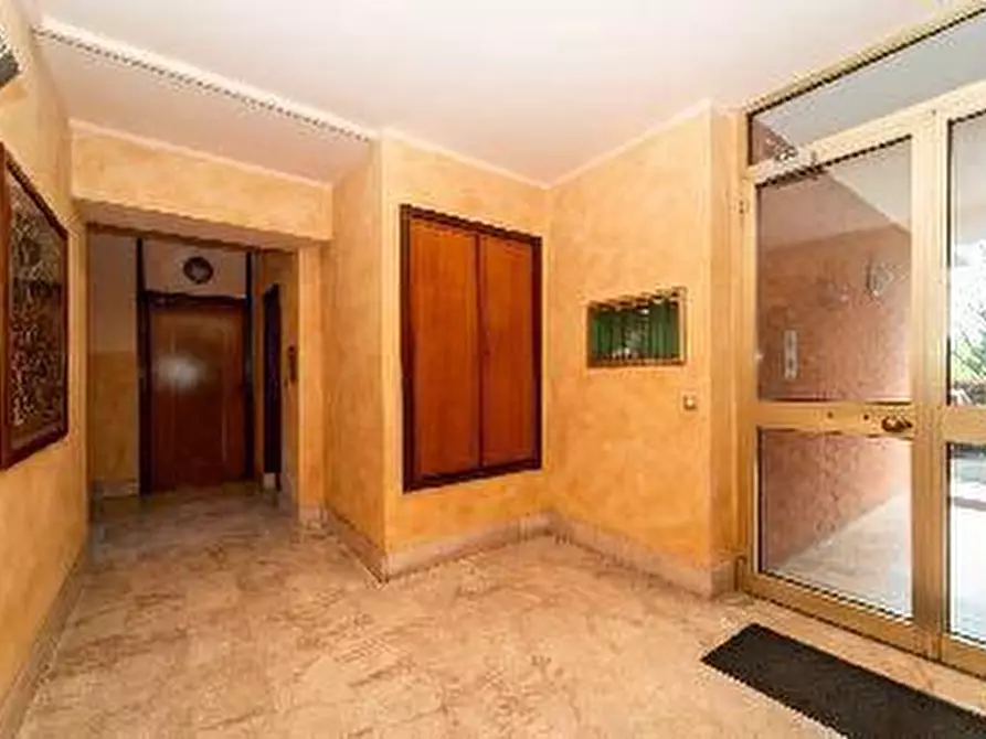 Immagine 9 di Attico in vendita  in VIA ovidio 12 a Gassino Torinese