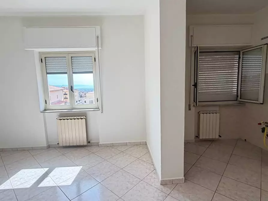 Immagine 1 di Appartamento in affitto  in VIA dei mille 150 a Lamezia Terme