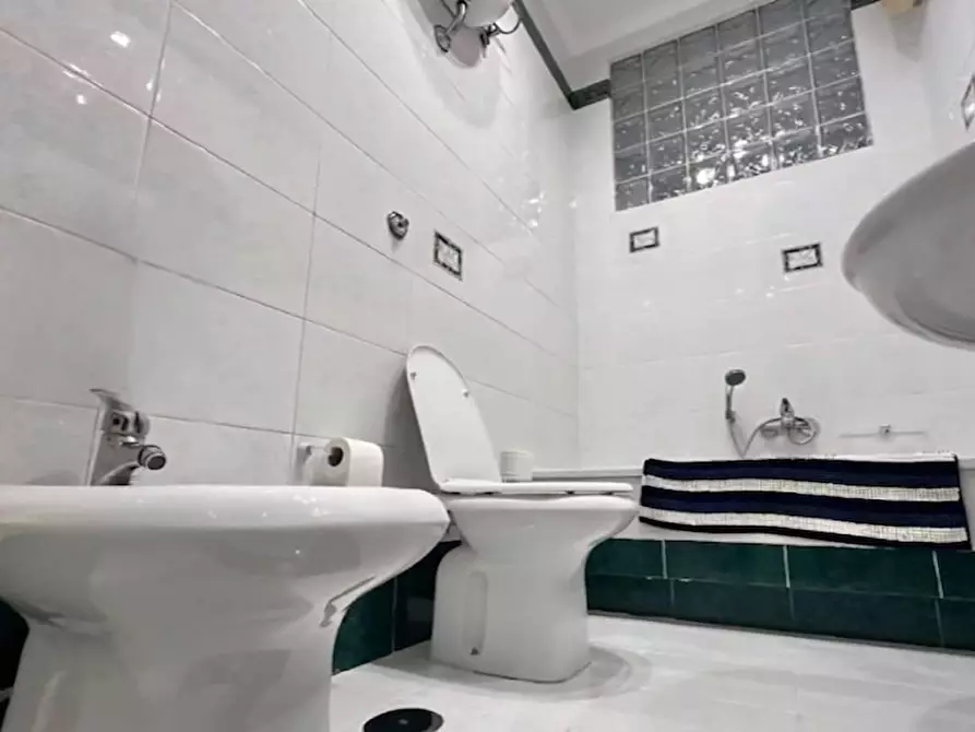 Immagine 5 di Appartamento in vendita  in VIA giulio cesare a Melito Di Napoli