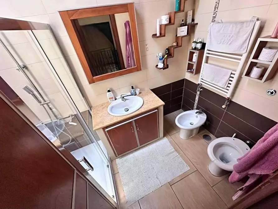 Immagine 10 di Casa bifamiliare in vendita  in VIA firenze a Villaricca