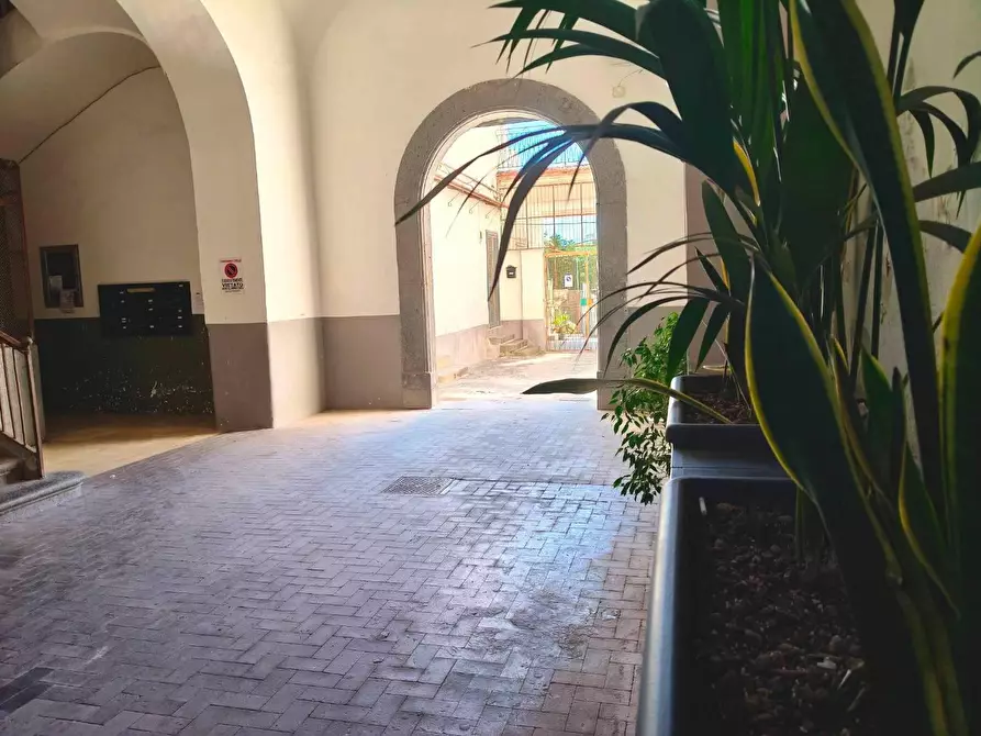 Immagine 11 di Appartamento in vendita  in CORSO umberto I a Torre Annunziata