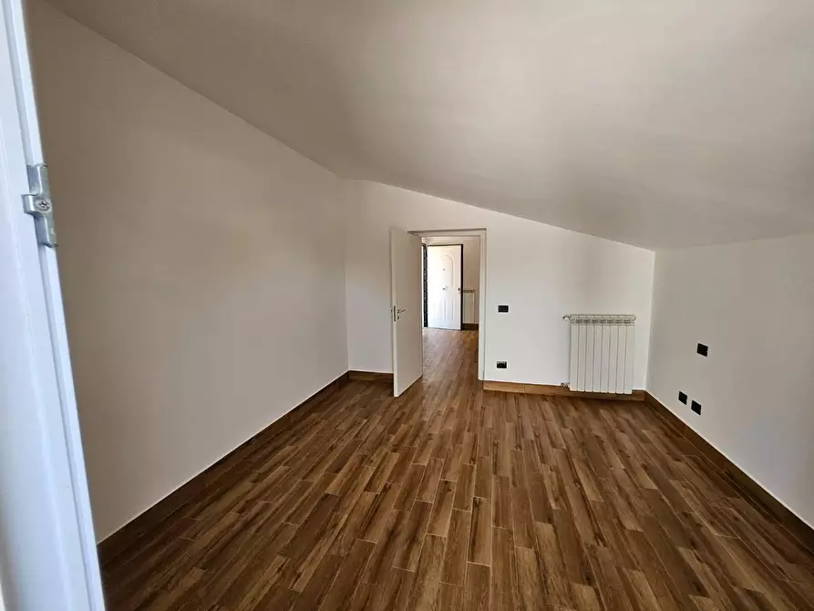 Immagine 2 di Appartamento in vendita  in VIA cassia 1328 a Roma