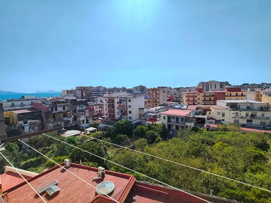 Immagine 2 di Attico in vendita  in CORSO umberto I a Torre Annunziata