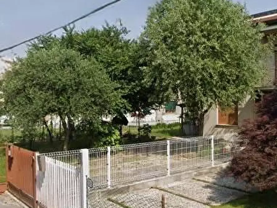 Immagine 1 di Casa bifamiliare in vendita  in VIA caltana 116 a Mirano