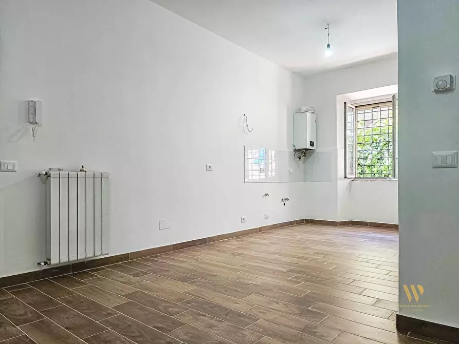 Immagine 10 di Appartamento in vendita  in VIA martina rota 16 a Roma