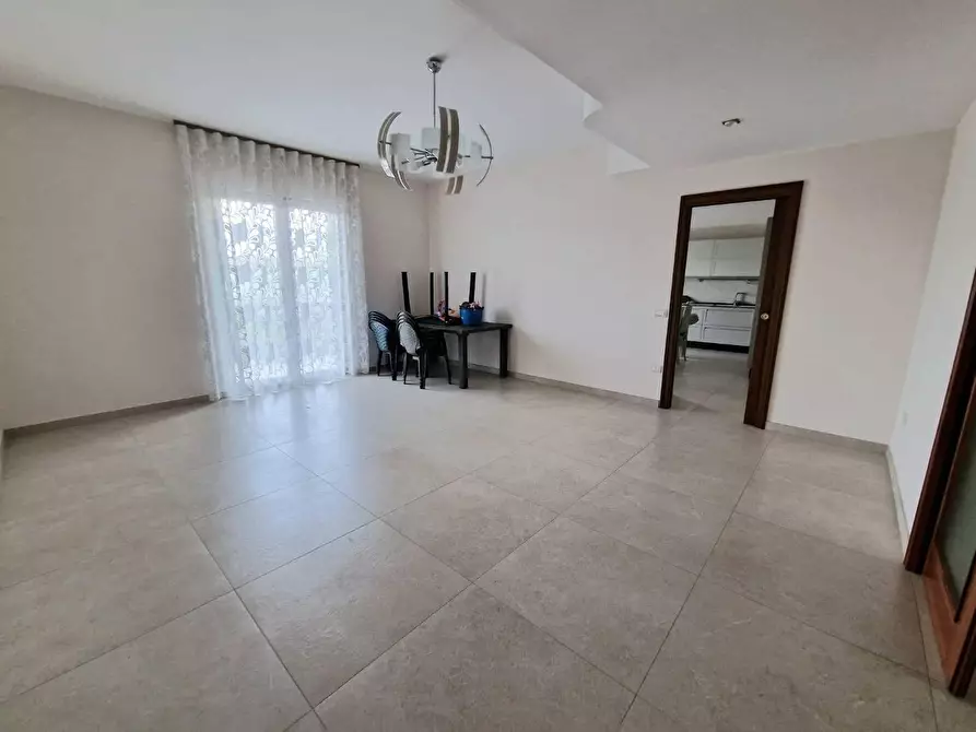 Immagine 13 di Appartamento in vendita  in VIA volta a Torre Annunziata
