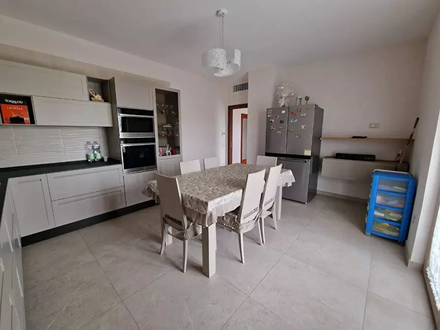 Immagine 15 di Appartamento in vendita  in VIA volta a Torre Annunziata