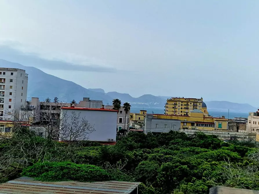 Immagine 19 di Appartamento in vendita  in VIA volta a Torre Annunziata