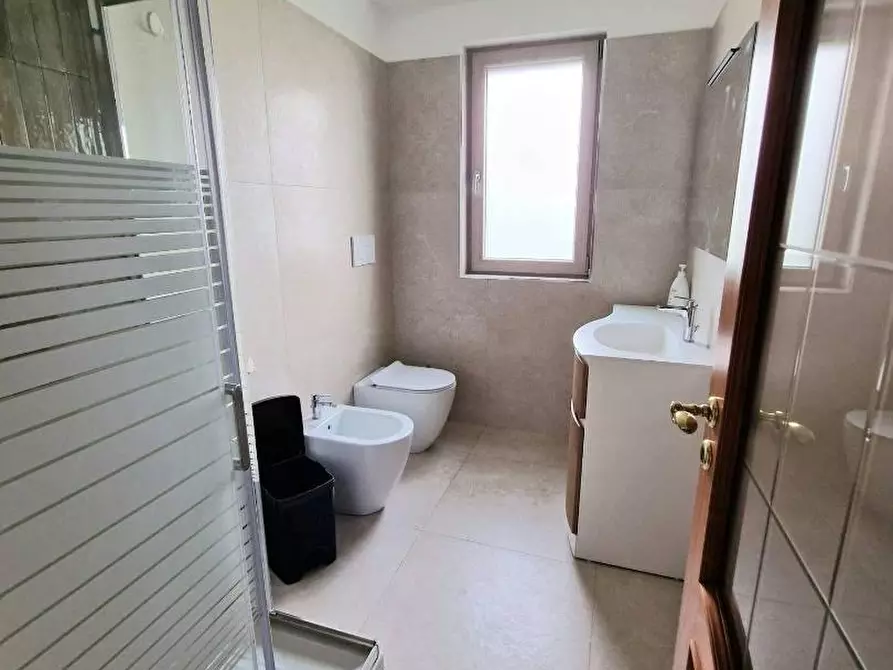 Immagine 9 di Appartamento in vendita  in VIA volta a Torre Annunziata