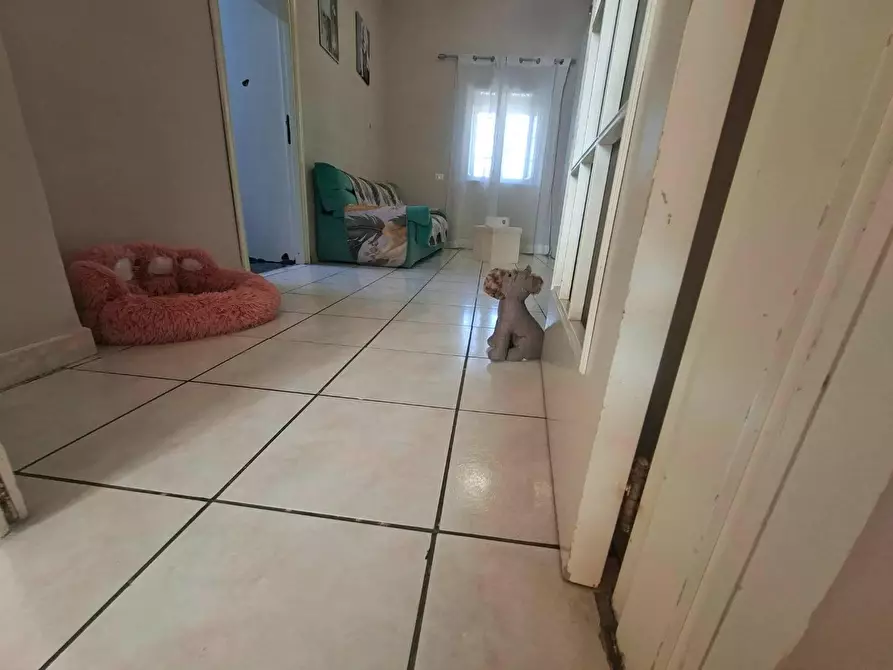 Immagine 2 di Appartamento in vendita  in CORSO garibaldi a Torre Annunziata