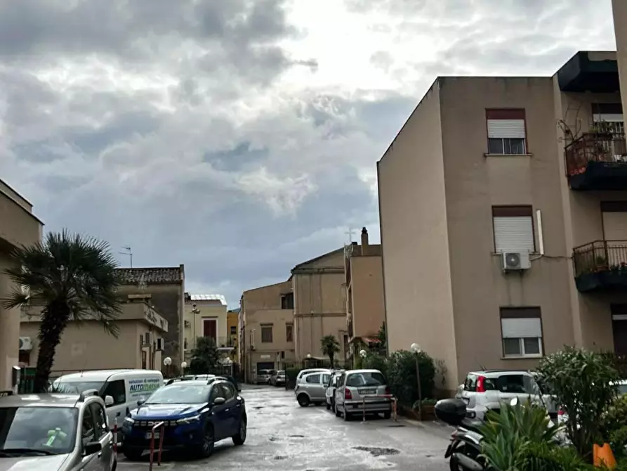 Immagine 9 di Box auto in vendita  in VIA Cruillas 121 a Palermo