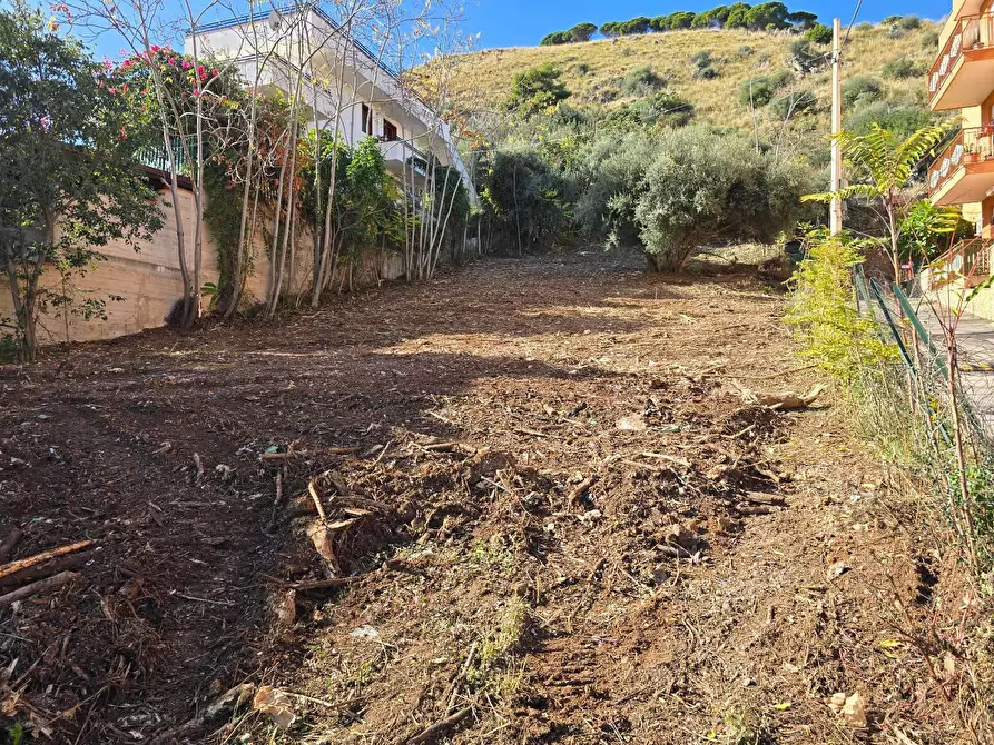 Immagine 11 di Terreno residenziale in vendita  in VIA CORRADO CAGLI a Palermo