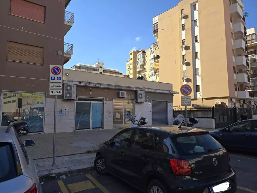 Immagine 13 di Negozio in vendita  in VIA Lussemburgo 100 a Palermo