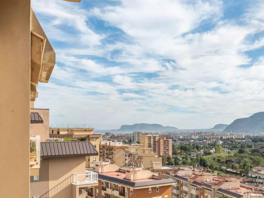 Immagine 23 di Appartamento in vendita  in VIA Paruta 10h a Palermo