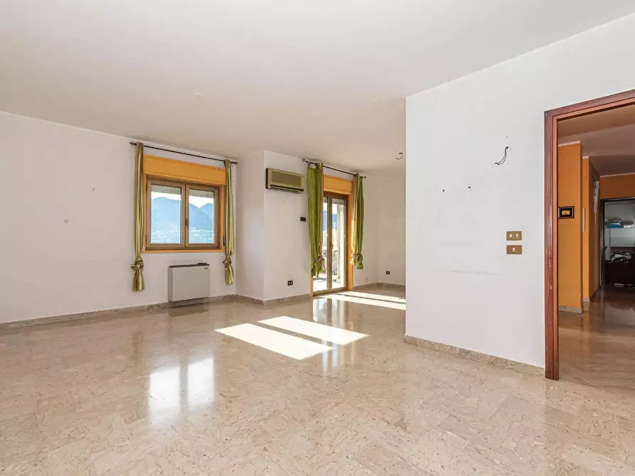 Immagine 2 di Appartamento in vendita  in VIA Paruta 10h a Palermo
