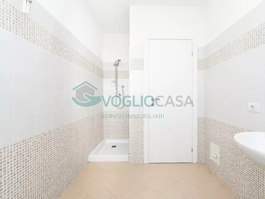 Immagine 12 di Appartamento in vendita  in VIA BORGO POGGIO DIOLA 19 a Ziano Piacentino