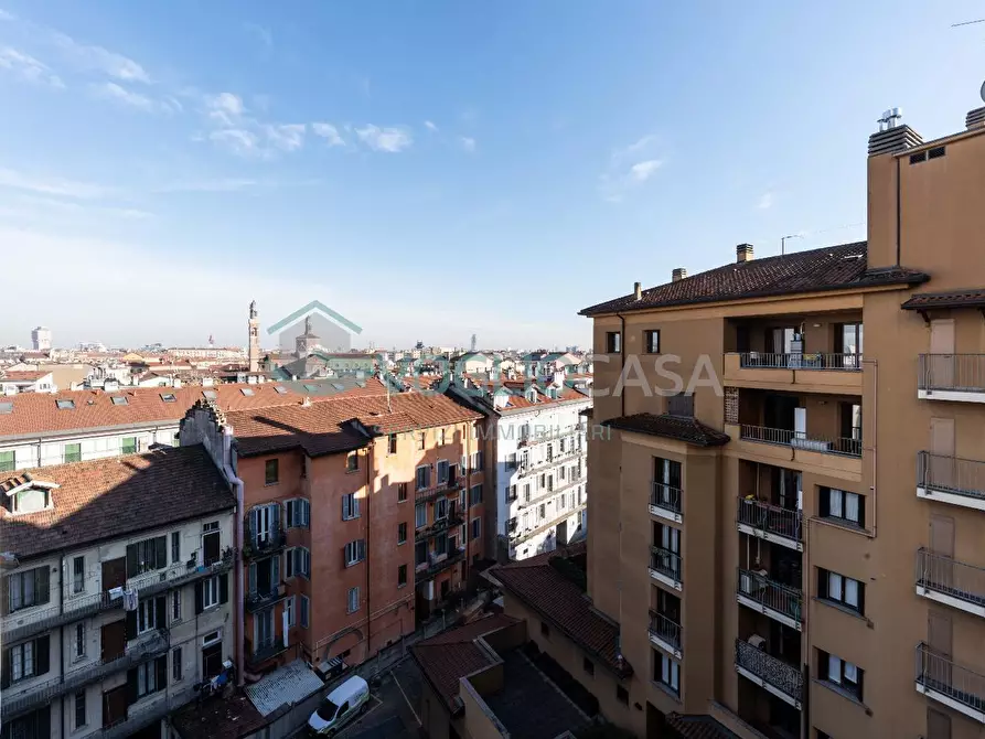 Immagine 1 di Appartamento in vendita  in VIA VALENZA 5 a Milano