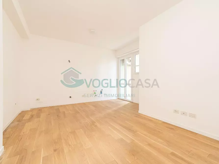 Immagine 4 di Appartamento in vendita  in VIA alessandro milesi 4 a Milano