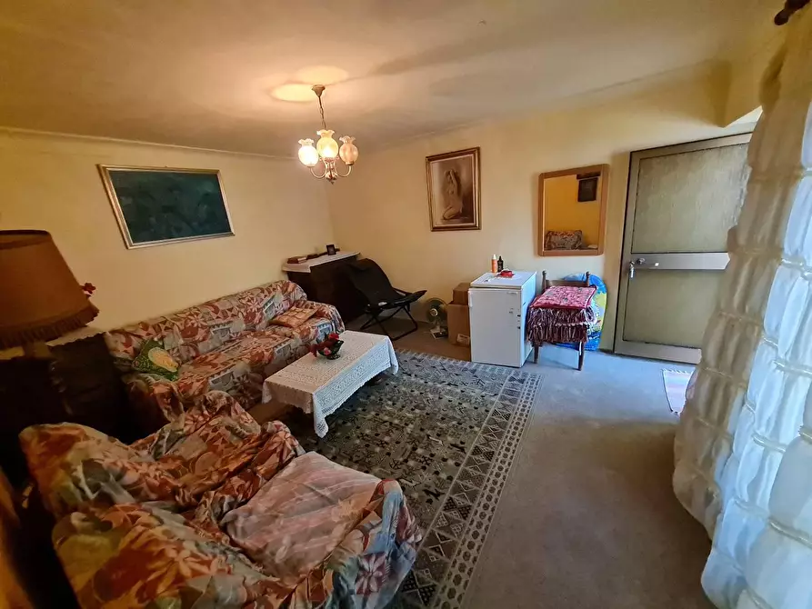 Immagine 11 di Appartamento in vendita  in VICOLO chiuso 8 a Ventimiglia