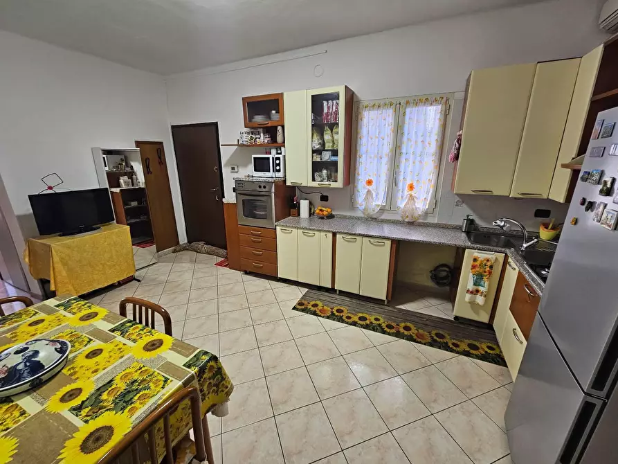 Immagine 12 di Appartamento in vendita  in VIA tenda 44 a Ventimiglia