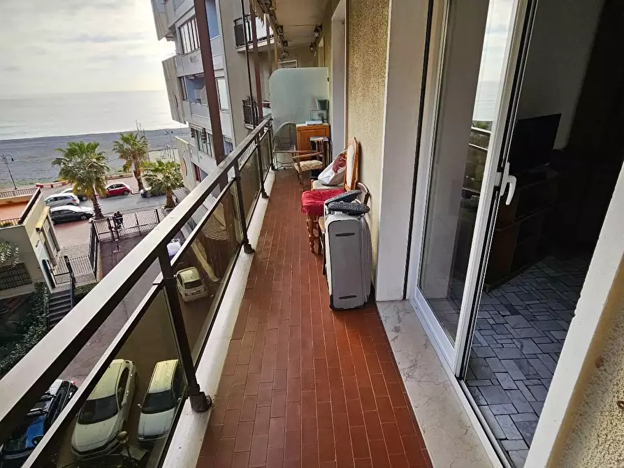 Immagine 1 di Appartamento in vendita  in VIA oberdan 9 a Ventimiglia