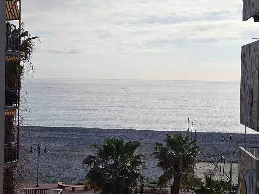 Immagine 14 di Appartamento in vendita  in VIA oberdan 9 a Ventimiglia