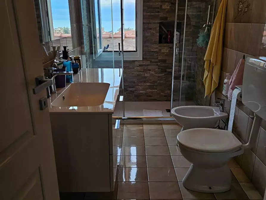 Immagine 11 di Attico in vendita  in VIA gerbere 10 a Ventimiglia