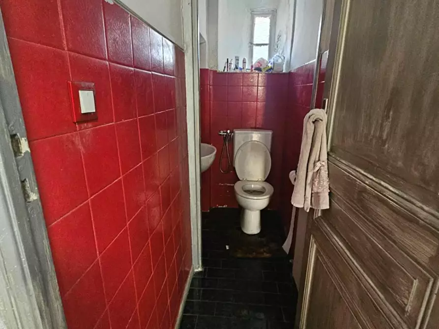 Immagine 13 di Appartamento in vendita  in VIA CAVOUR 51 a Ventimiglia