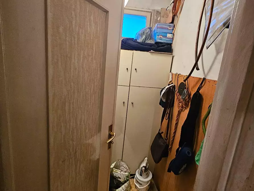 Immagine 11 di Appartamento in vendita  in VIA tenda 50 a Ventimiglia