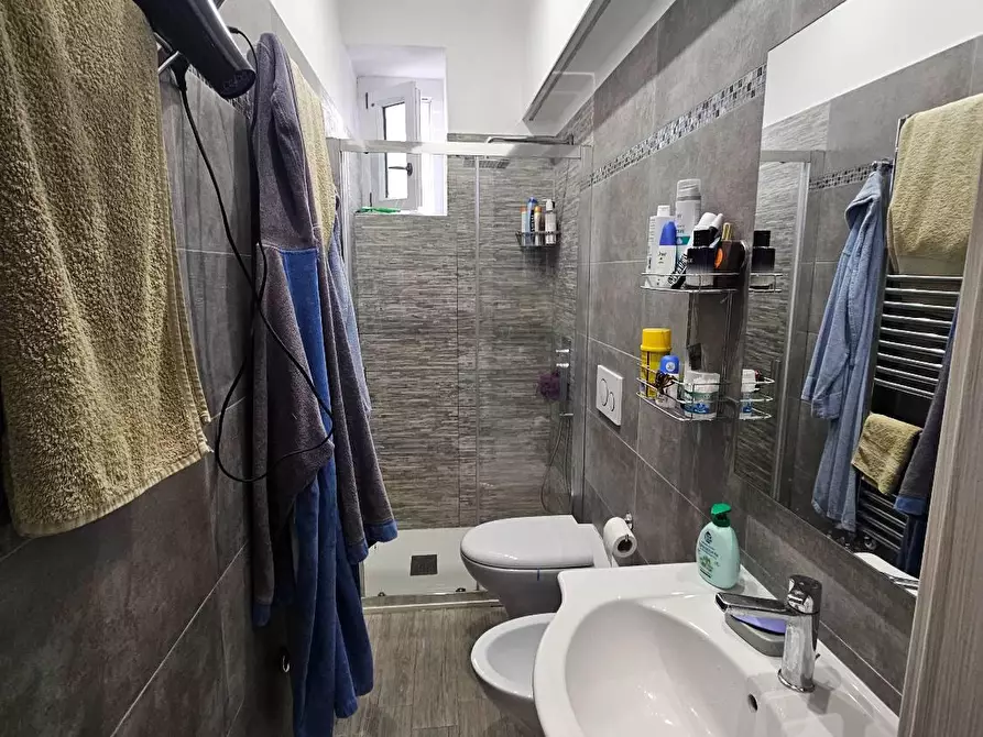 Immagine 11 di Appartamento in vendita  in VIA oberdan 4 a Ventimiglia