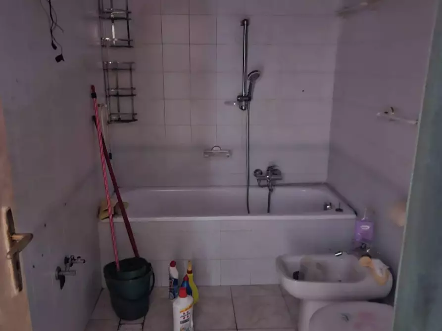 Immagine 16 di Appartamento in vendita  in VIA san secondo 15 a Ventimiglia