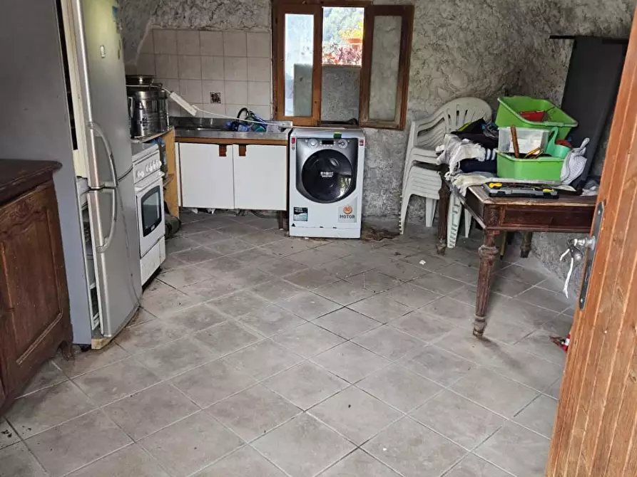 Immagine 13 di Casa semindipendente in vendita  in VIA serro inferiore a Ventimiglia