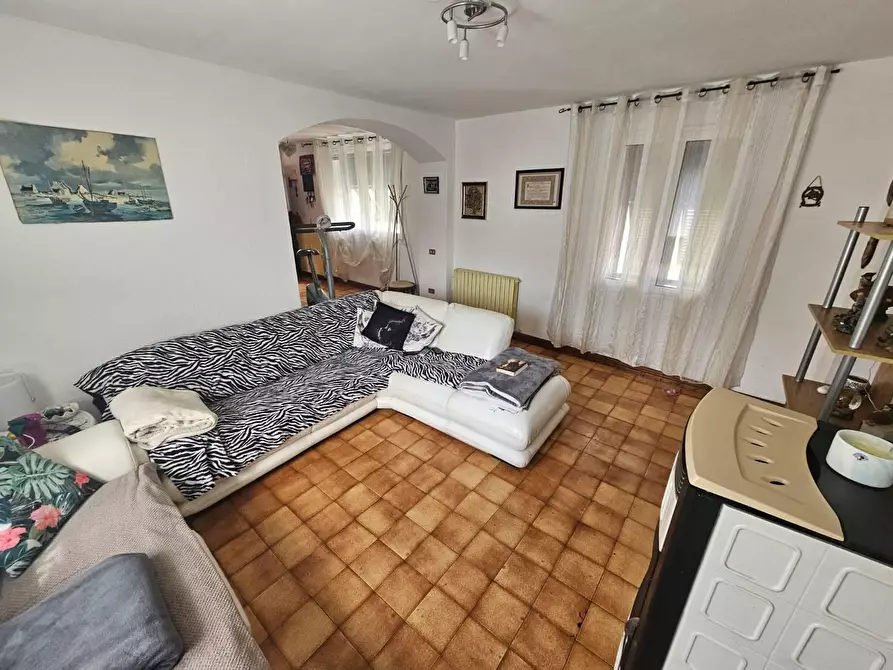 Immagine 10 di Casa semindipendente in vendita  in VIA serro inferiore a Ventimiglia