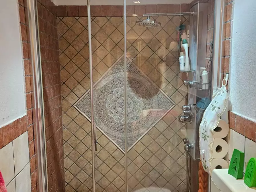 Immagine 12 di Appartamento in vendita  in VIA garibaldi a Ventimiglia