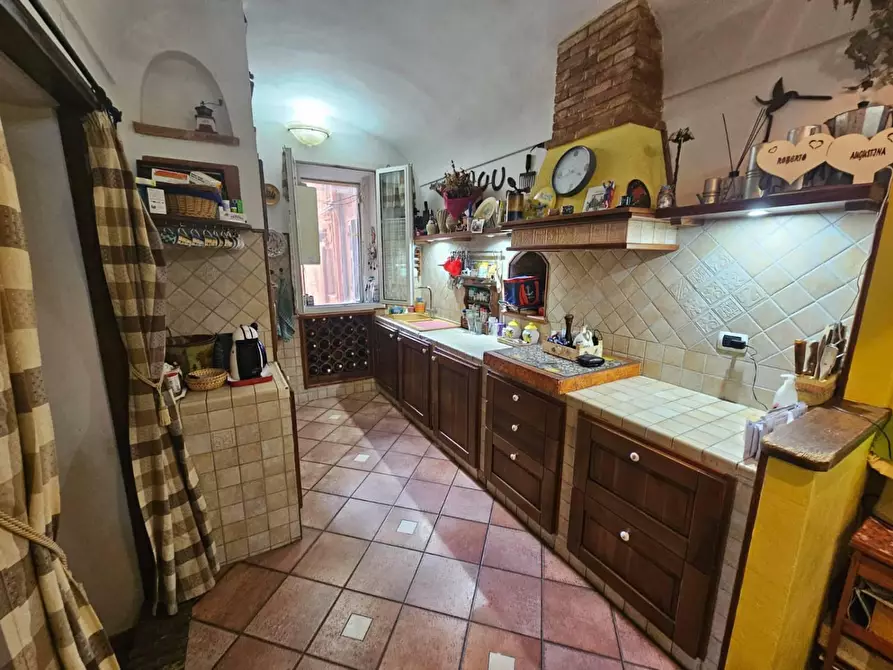 Immagine 19 di Appartamento in vendita  in VIA garibaldi a Ventimiglia