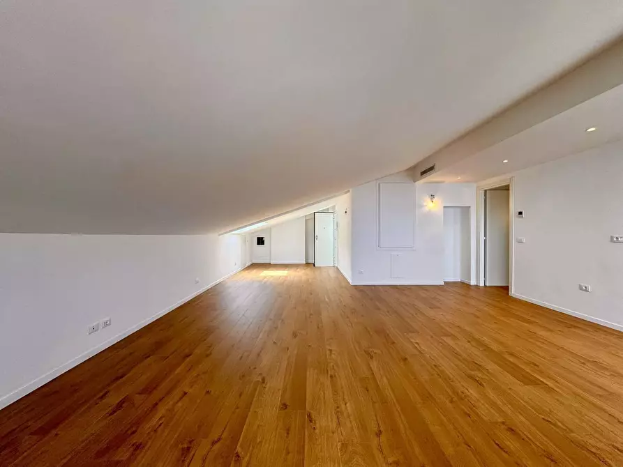 Immagine 3 di Appartamento in vendita  in VIA Biancheri a Ventimiglia