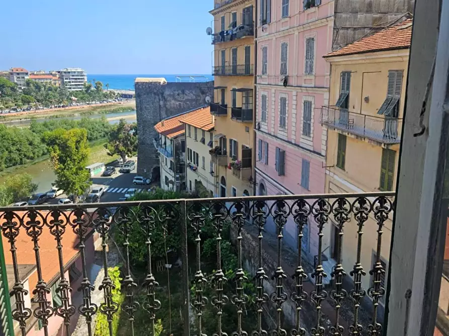Immagine 4 di Appartamento in vendita  in ALTRO Porta Marina a Ventimiglia
