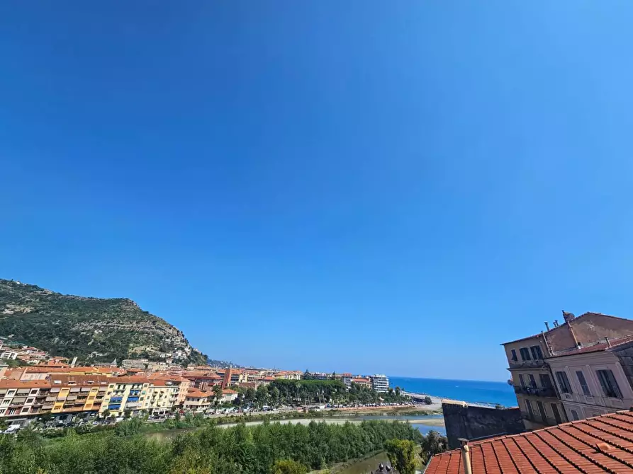 Immagine 27 di Appartamento in vendita  in ALTRO Porta Marina a Ventimiglia