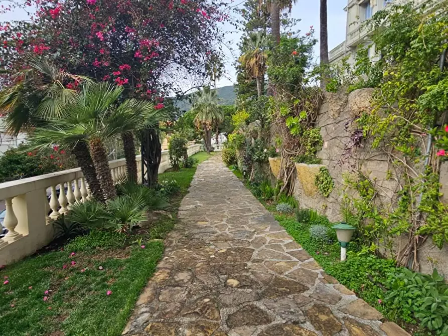 Immagine 15 di Appartamento in vendita  in VIA Cavalieri Rodi a Ospedaletti